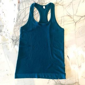 Lululemon Swiftly Tech Racerback Tank Teal Size 6